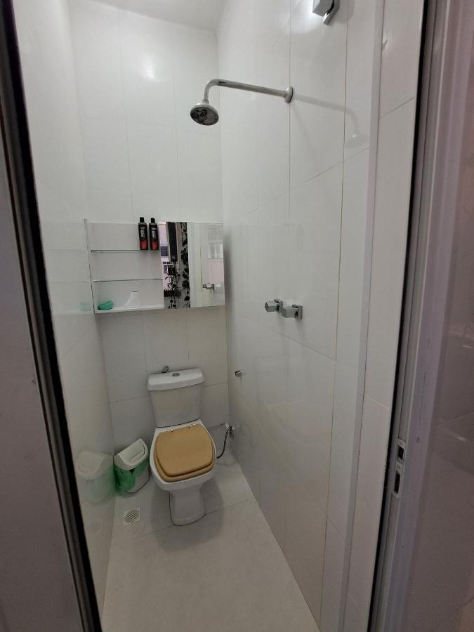 Quarto Privativo No Melhor De Botafogo Com Anfitria - Home With Host Ρίο ντε Τζανέιρο Εξωτερικό φωτογραφία