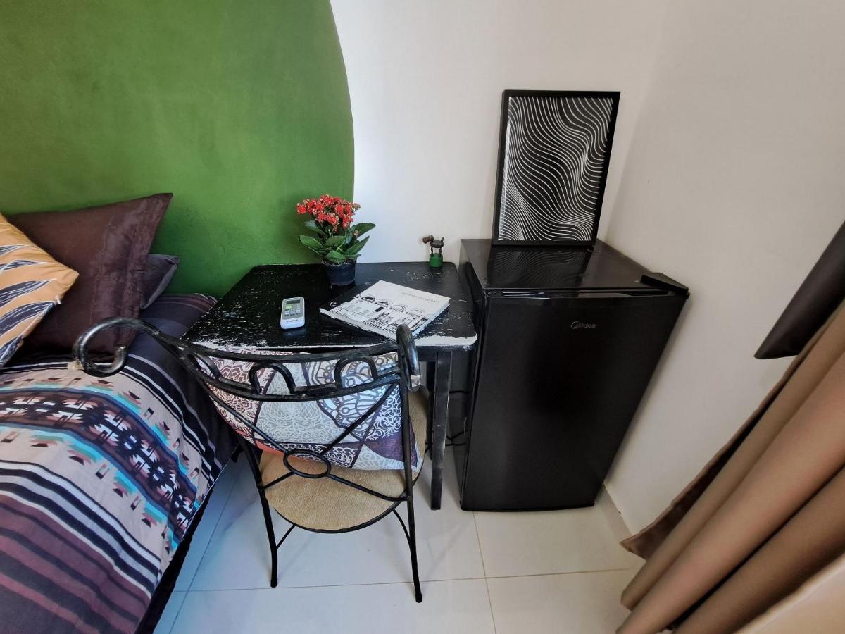 Quarto Privativo No Melhor De Botafogo Com Anfitria - Home With Host Ρίο ντε Τζανέιρο Εξωτερικό φωτογραφία